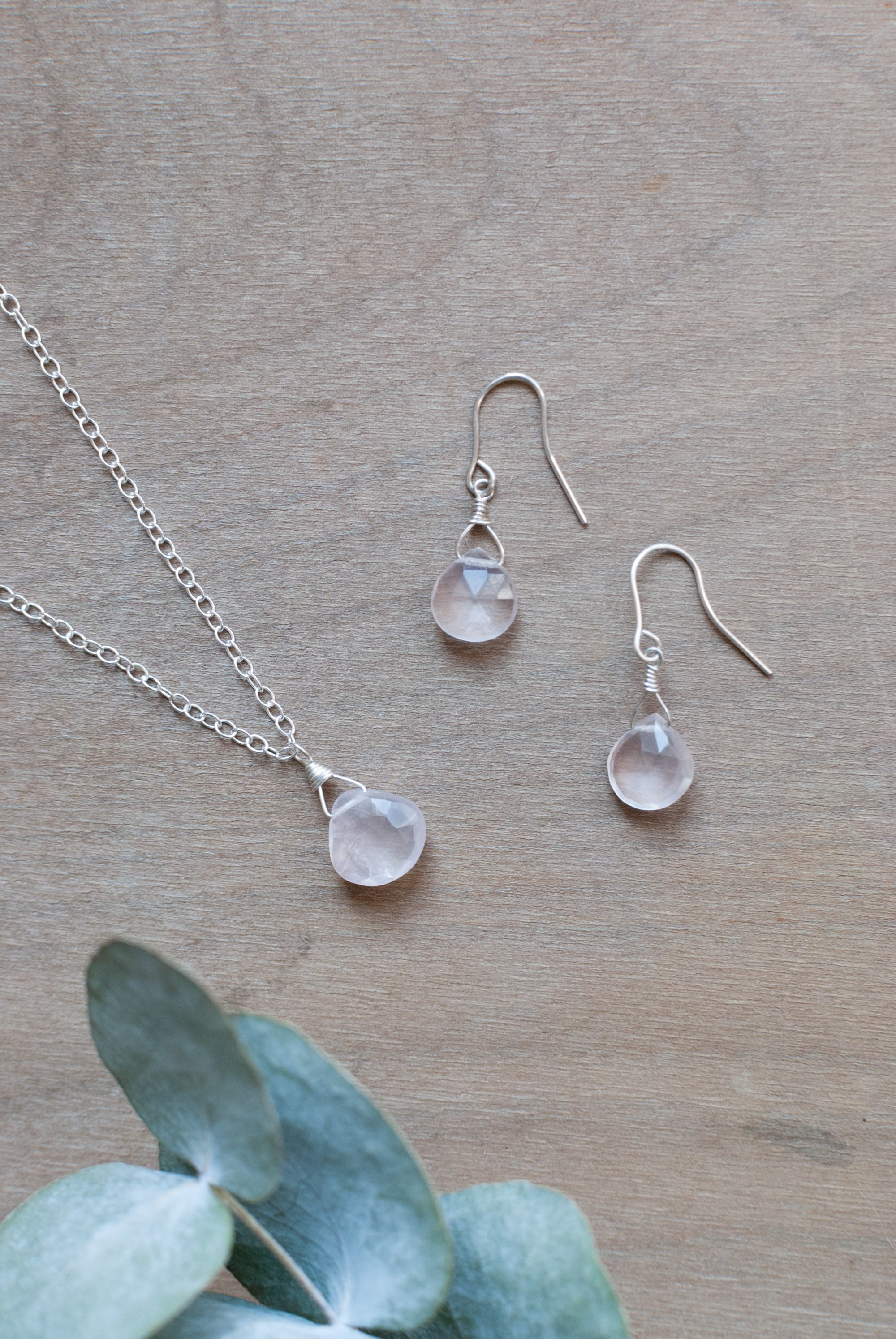 Rose quartz earrings – Alma Naturals Idaho